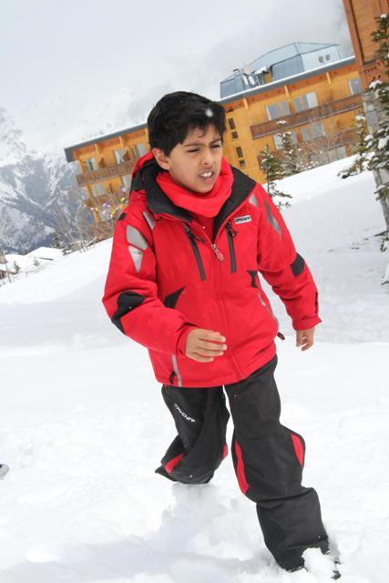 الأمير راشد والأمير محمد بفرنسا ابريل 2012‎