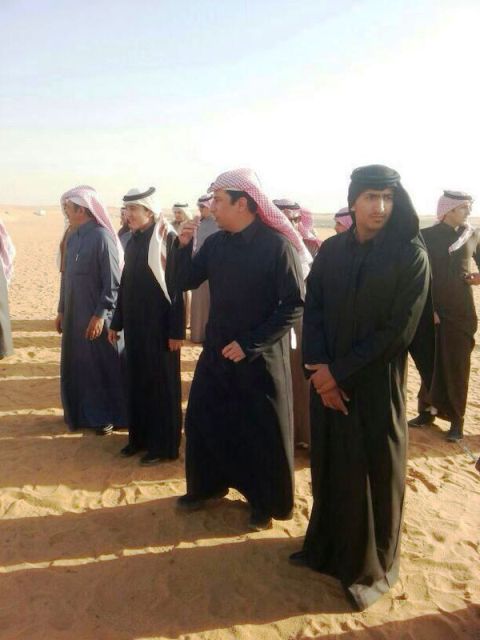 الأمير راشد بن عبدالعزيز والأمير سعود بن عبدالعزيز مع الأمير سلطان بن سعود بمزرعة " نوفا " المملكوكة لـ صاحب السمو الأمير سلطان بن محمد بن سعود الكبير  