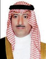 بعد صلاة العيد الأمير بندر بن سعود يستقبل المهنئين بعيد الأضحى المبارك